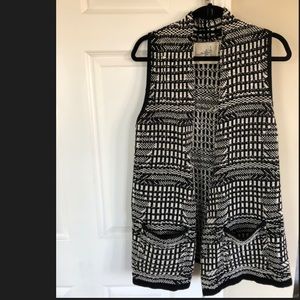 Anthropologie Black/White Sweater Vest Tunic